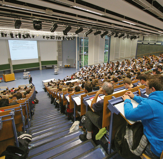 Studierende im Hörsaal Studierende im Hörsaal