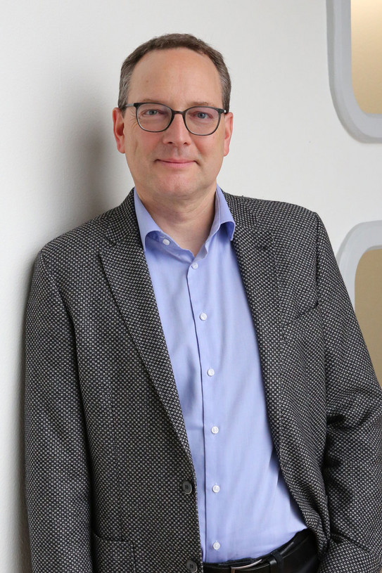 Porträt Prof. Pfost Porträt Prof. Pfost